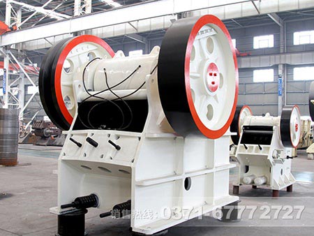 原矿石变成干精粉的过程中所需要用到的设备？