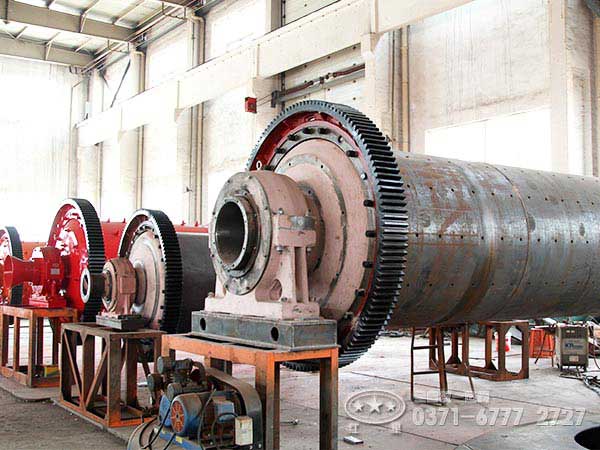 重晶石球磨机