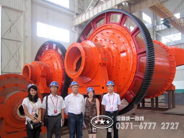 红星钢渣球磨机生产厂区