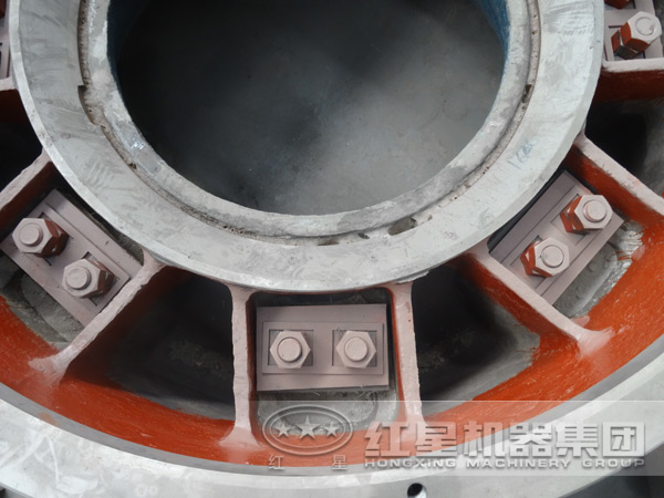 金矿石圆锥破碎机零部件