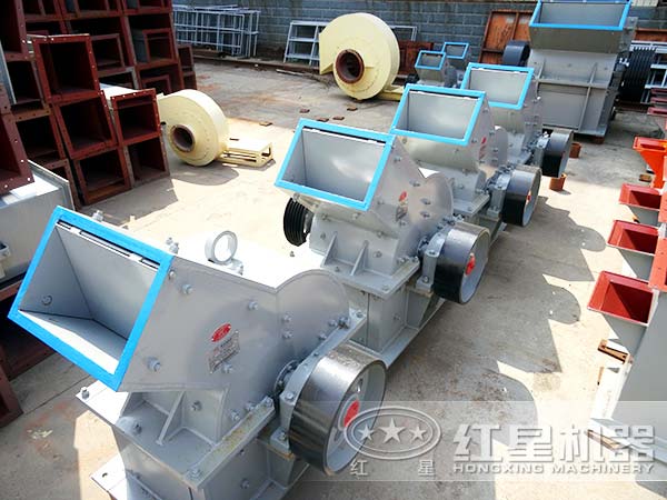 优质锤式反击破碎机