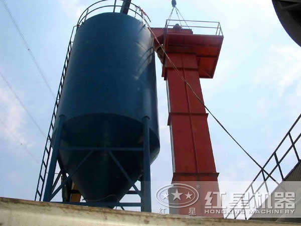 工作中的NE提升机