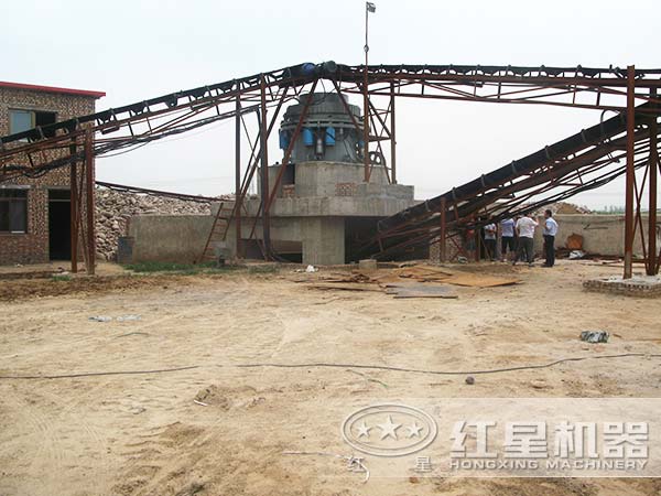 液压圆锥破破碎现场示意图