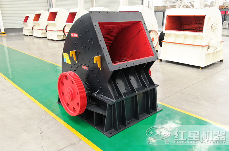 大型卧式破碎机图片