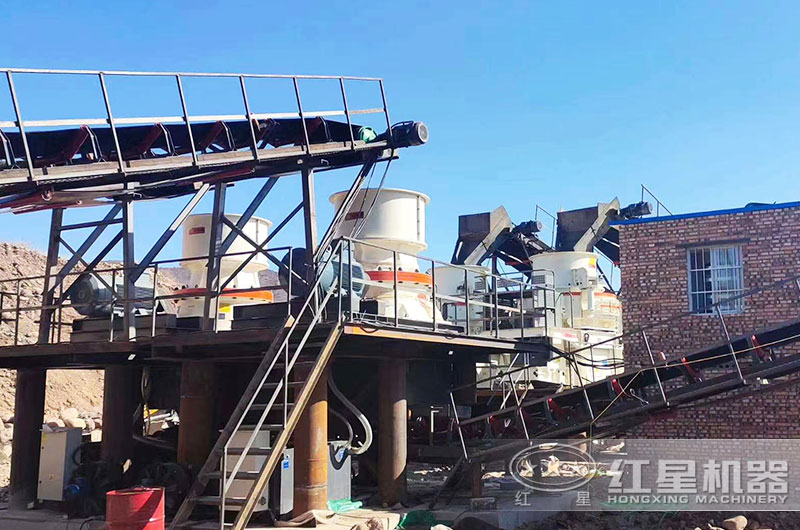 2台设备联合作业，产量高