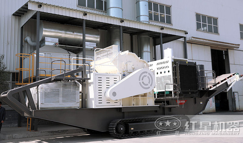 履带移动破驱动方式自由，处理建筑垃圾更方便！