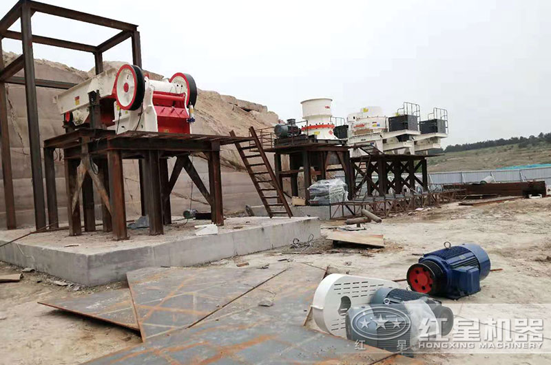 鄂破圆锥破组合生产时产量300吨