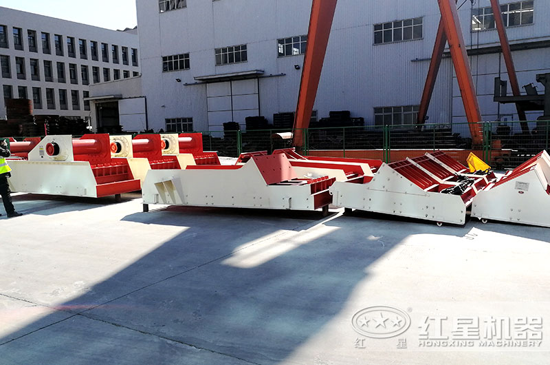 振动给料机现货供应，型号全