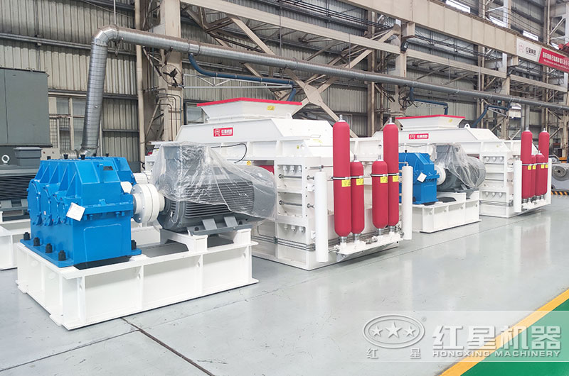 对辊式粉碎机图片