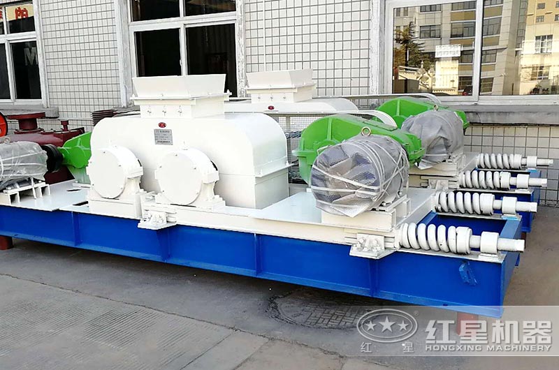 每小时200吨对辊制砂机多少钱一台？附型号和技术参数