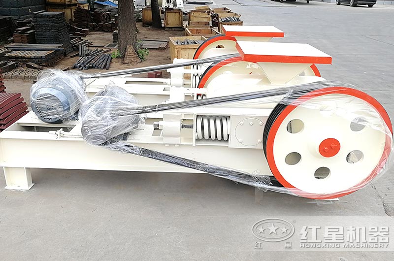 小型对辊机图片