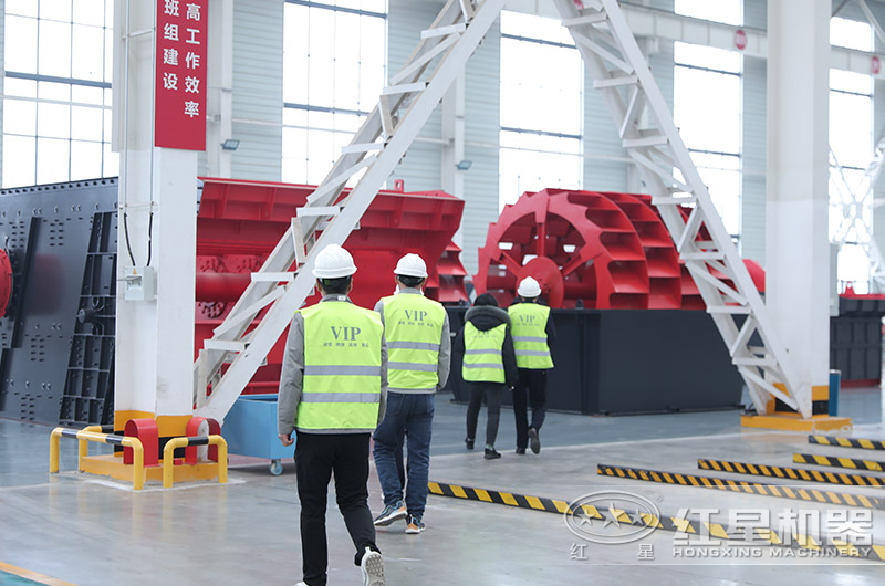 客户来厂考察设备