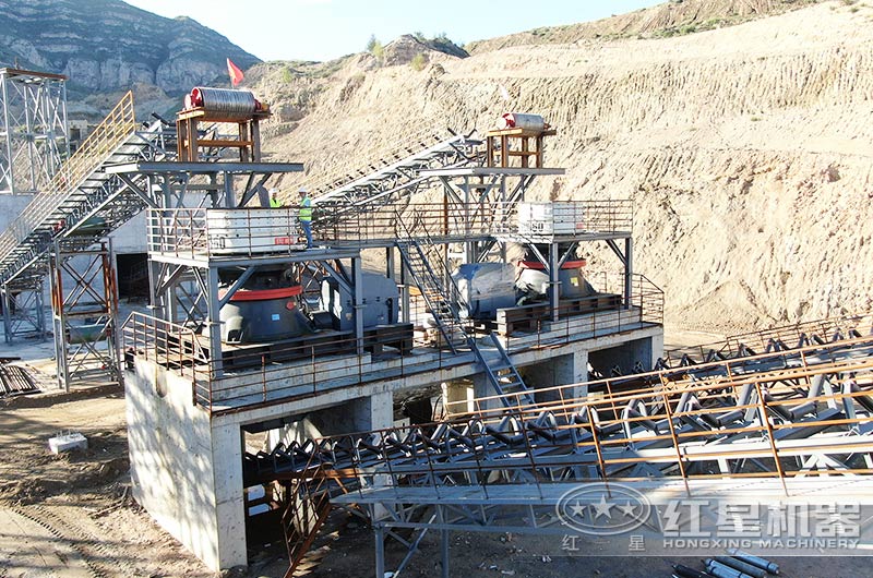 矿石破碎生产线现场图片