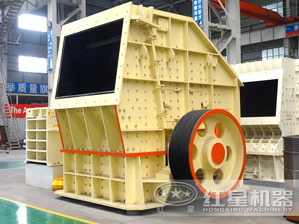 反击式破碎机锤头的磨损原因及解决办法