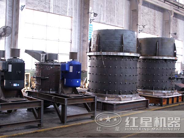 磷矿石立式复合破碎机加工车间