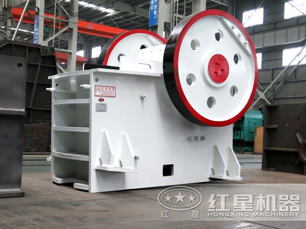 1215废钢鄂式破碎机多少钱一台？预期产值可达多少吨？