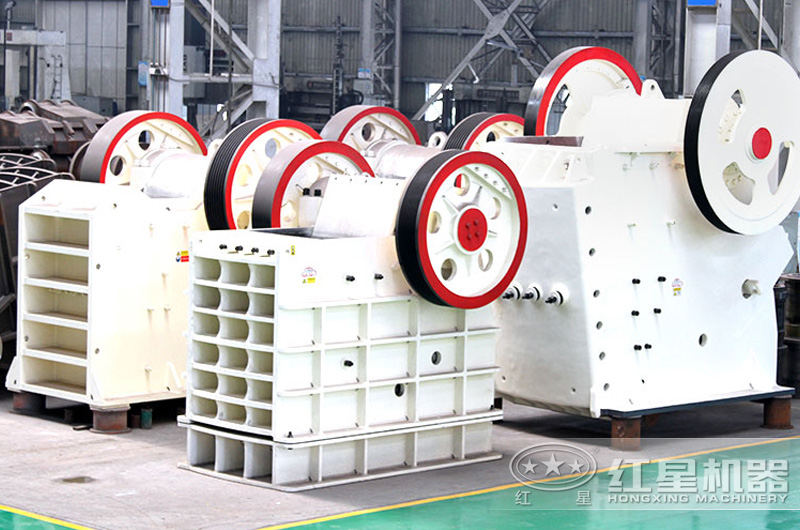 小型150×250颚式破碎机，设备虽小，但功能不俗