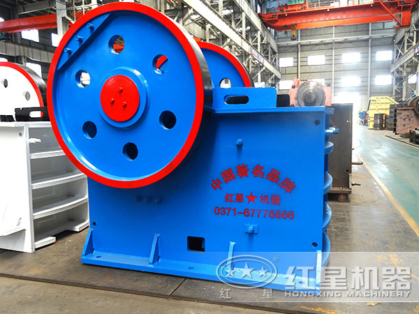 150×250颚式破碎机小体格拥有大能量， 辅助客户创高收