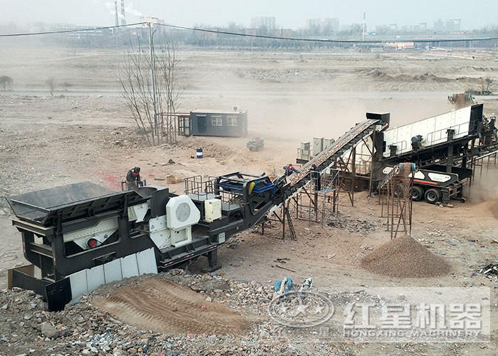 车载打沙机工作现场