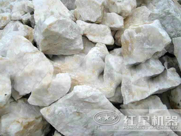 时产800吨的硅石破碎生产线需要哪些设备？需要投资多少钱？