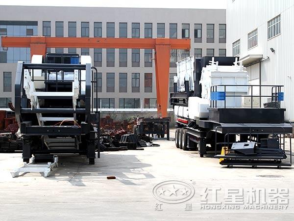 流动汽车载式碾石机实拍图