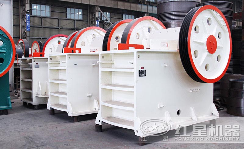 哪儿有小型石子破碎机？一套价钱是多少？