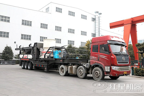 红星柴油小型流动石子破碎机发货
