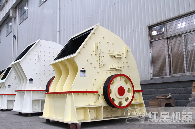 粉碎小石头什么机器好？这款粉碎机价格不高且一次成型，你不妨看一看