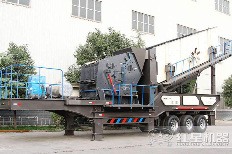 轮胎反击破移动磕石机