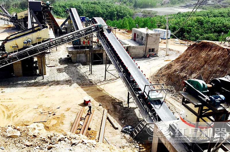 办石子加工厂挣钱吗？一整套打石子设备多少钱？