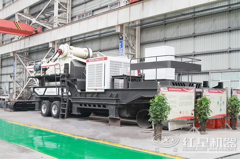 红星生产的汽车圆锥移动破石机