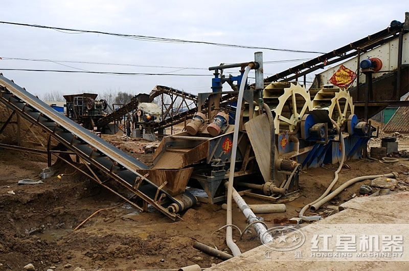 价格实惠的红星移动沙子破碎机现场