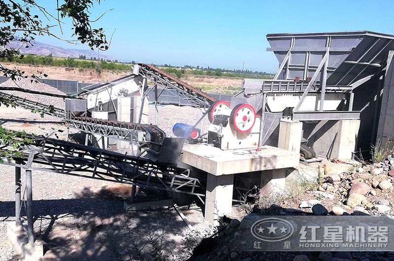 颚式粉碎机作业现场