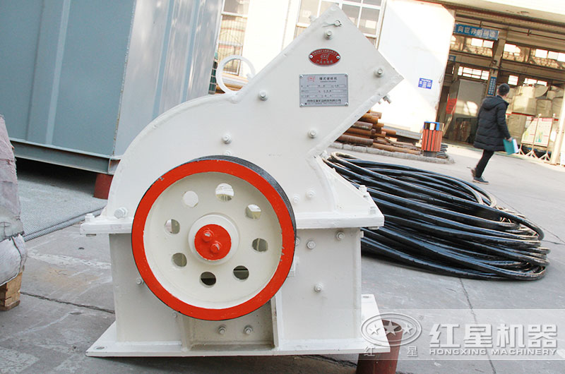 小型锤式破碎机