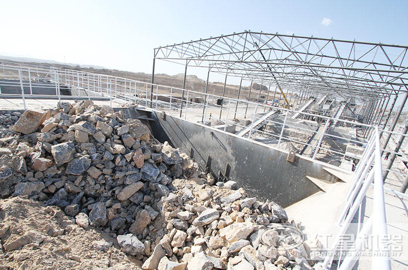 哪些机器能把石头破碎成石子，价格是多少？