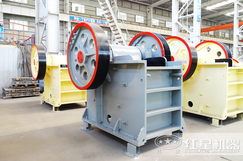 小型颚式砸石机