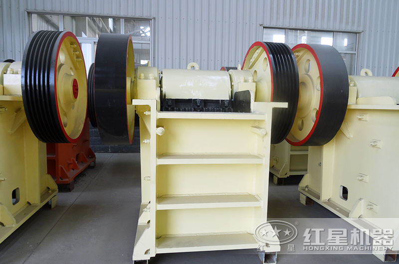 pex250×750细鄂式破碎机可以处理干的煤沥青吗？