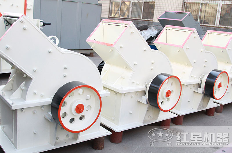 石英破成24石子多少钱一吨，使用小锤破可以吗？