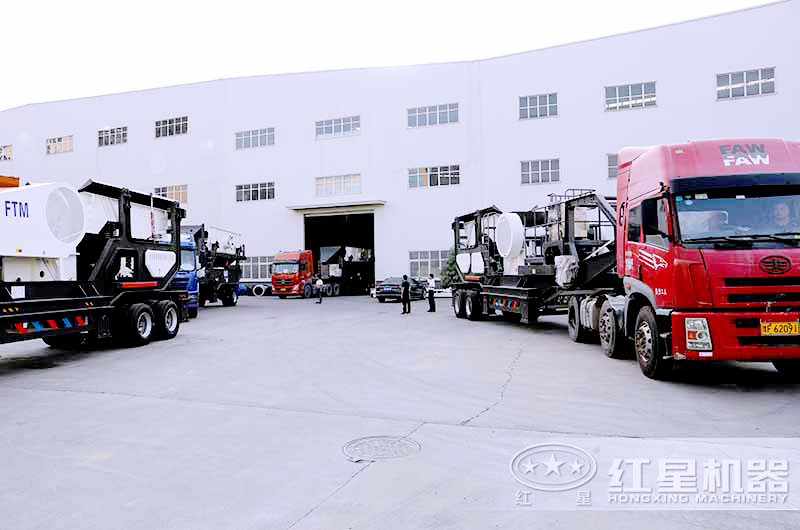 移动制造石子机、沙子机陆续发货