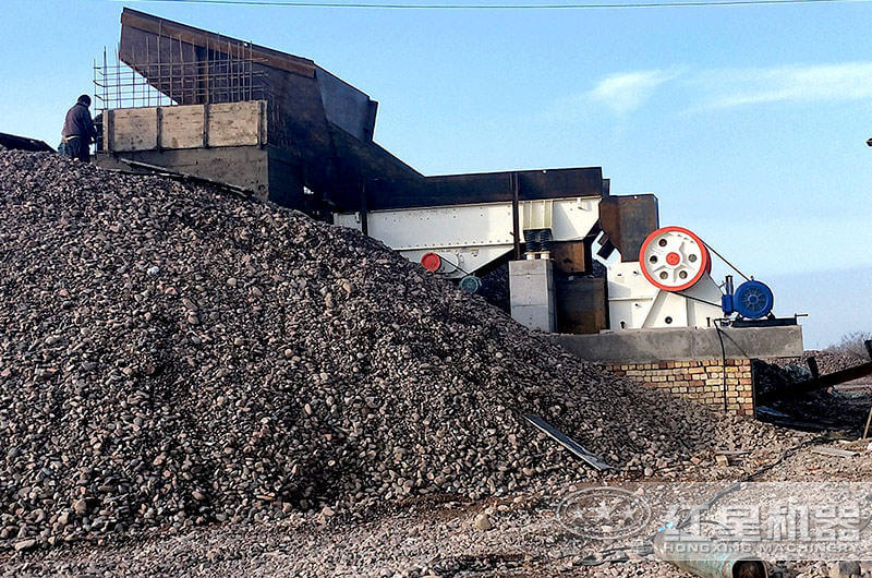 小型碎石机一天破多少吨石子，价格是多少？