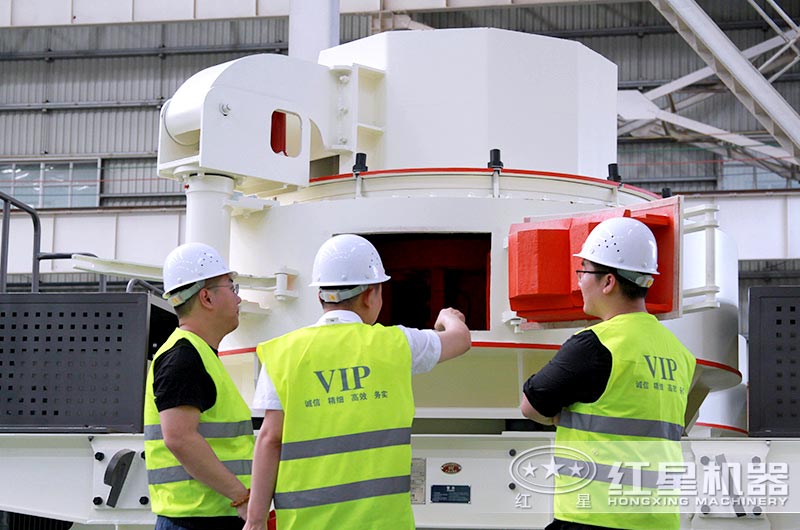 陕西咸阳用户来厂考察选购石头磨沙机设备