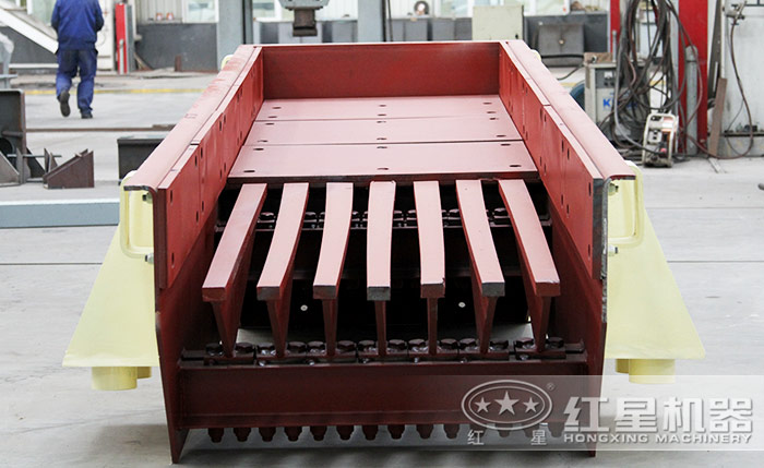 人工石头磕石子有什么流程，采用什么设备？