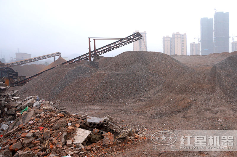 建筑垃圾变废为砖设备多少钱，建筑垃圾做的砖多少钱一块？