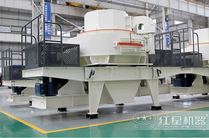 河卵石制砂机侧面图