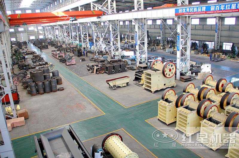 红星机器车间生产现场