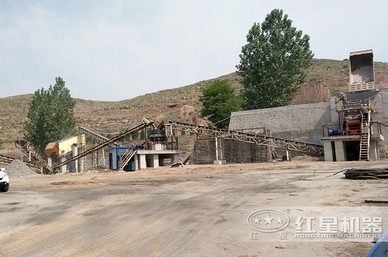 破碎玄武岩用什么机器好？整条生产线还需要哪些设备？