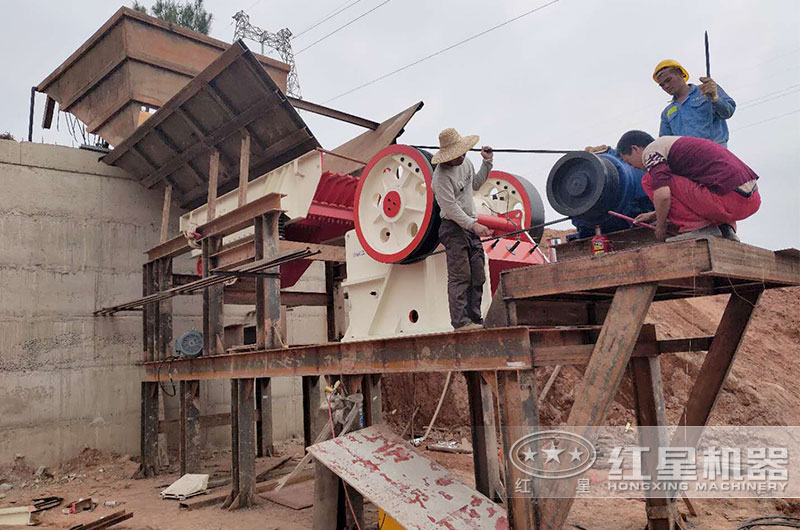 颚式破碎机可以用于细碎吗?出料粒度怎么调节？