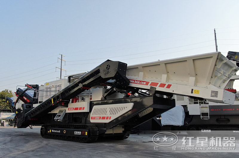 履带移动圆锥破碎机