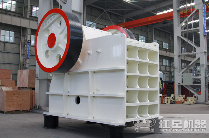 HD德版鄂式石头破碎机