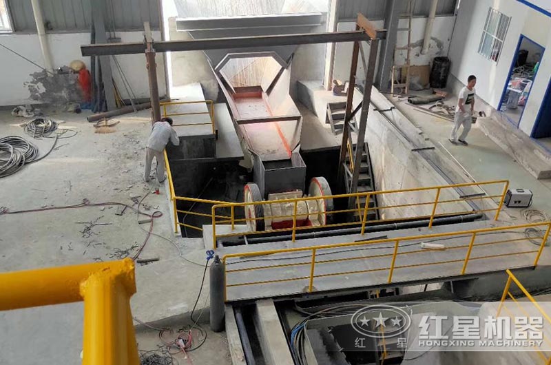 砖厂用页岩破碎机转速一般是多少？页岩砖和红砖哪个建房子好？